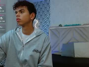 keahi_tay naked men live cam show