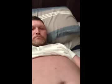 kendorskiwade60 naked men live cam show