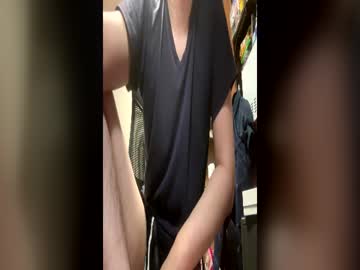 kentyken naked men live cam show