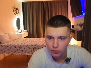 keviinx444 naked men live cam show