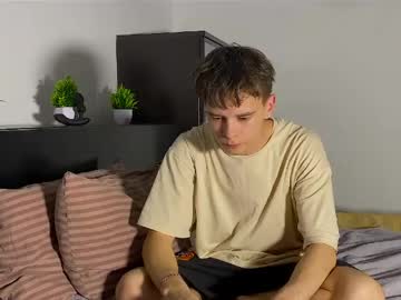 kevin_do0 naked men live cam show