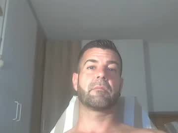 kikehotmachine naked men live cam show
