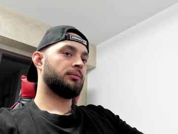 killerbeexxx naked men live cam show