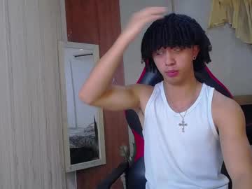 kim_curly_ naked men live cam show