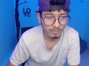 king_mathew_0 naked men live cam show