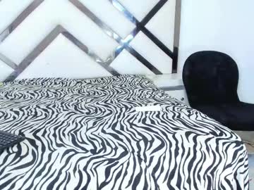 kingmaverickx naked man live cam