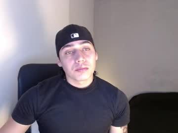 kiyo__ naked men live cam show