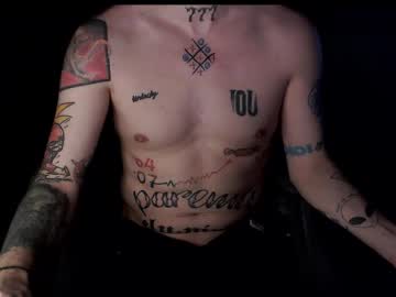 kyle_tattoo naked men live cam show