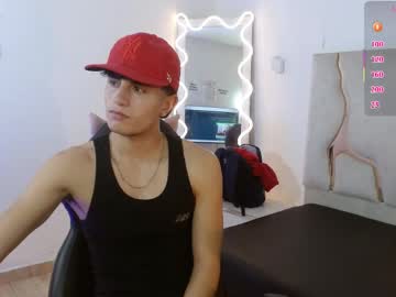 kyler_tay naked men live cam show