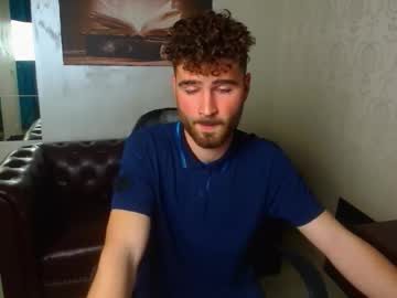 kyloeast naked man live cam