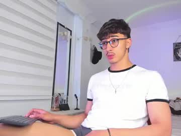 menchats / menchat: latinguyxl