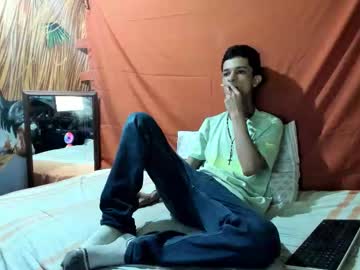 latinskinny_ naked men live cam show