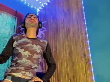 leiko_hot02 naked men live cam show