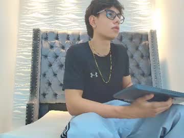 lenny_knox2 naked man live cam