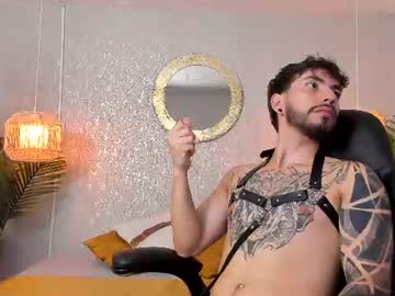 leviwolff naked men live cam show