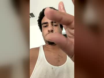 lewis08190 naked man live cam