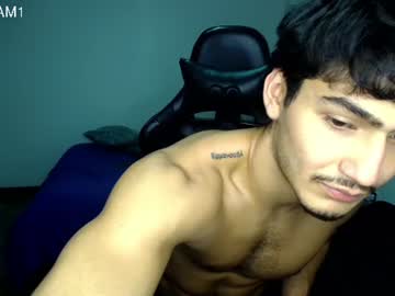 liaam1 naked men live cam show