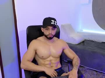 menchats / menchat: lian_rodriguez1