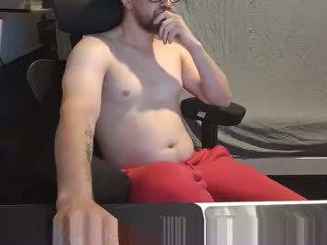 lickucleanb naked men live cam show