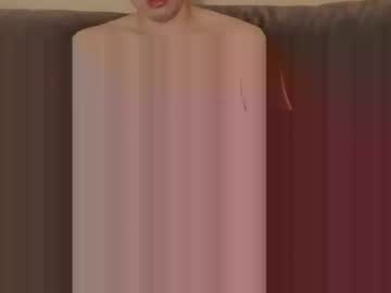 lucasd000 naked men live cam show