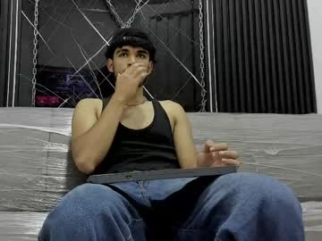 lucasthomson_ naked men live cam show