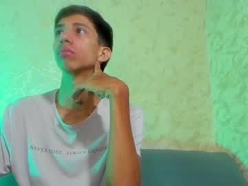 lucian_davii naked men live cam show