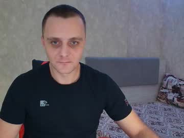 lucky_guy99 naked men live cam show
