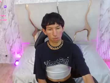 lucky_tay naked men live cam show