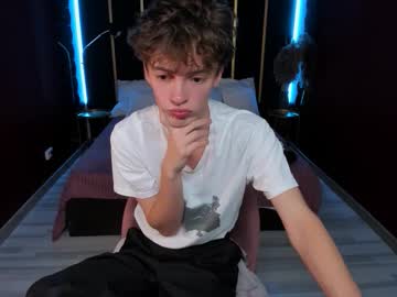 luke_sweet naked men live cam show