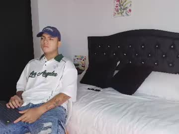 luxurymatthew naked men live cam show
