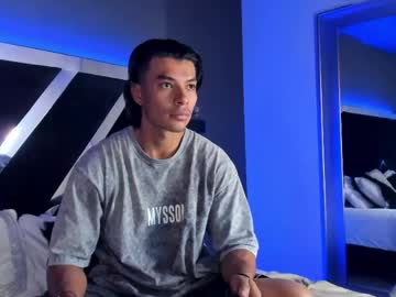 lycan_mushu - Live Performer