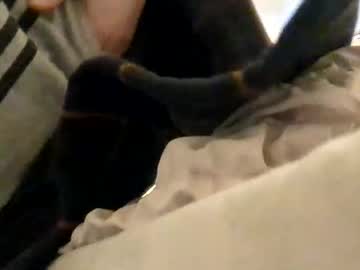 maddogg17 naked men live cam show