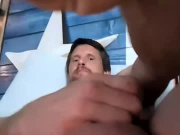 makereadyeddyhms naked man live cam