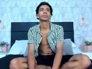 marckthompson naked men live cam show