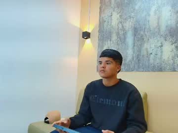 mark_golum naked men live cam show