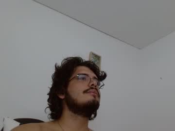 mark_skeler naked man live cam