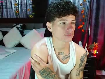 matiaagt naked men live cam show