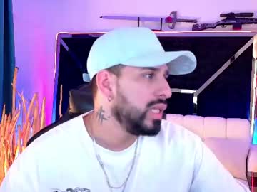 maximo_vlda naked men live cam show