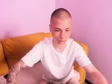 mel_fizz naked men live cam show