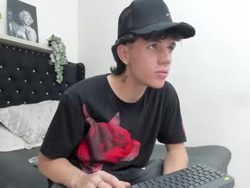 miguelospina_ naked men live cam show