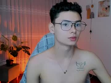 milan_2007 naked man live cam
