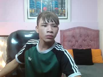 nathanclay naked men live cam show