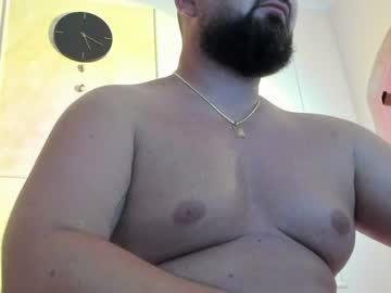 netivox_studio naked man live cam