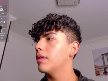 nick_twiink naked men live cam show