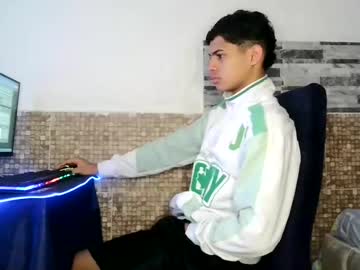 nico_viper07 naked men live cam show