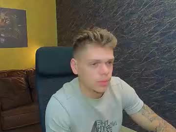 nicotroy naked men live cam show