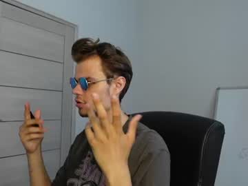 niko_logan naked men live cam show