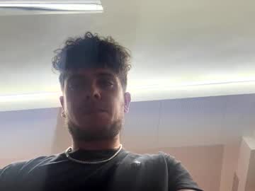 nnico26 naked men live cam show