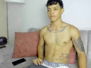 noah_cole_ naked men live cam show