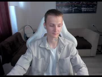 oliquest naked men live cam show
